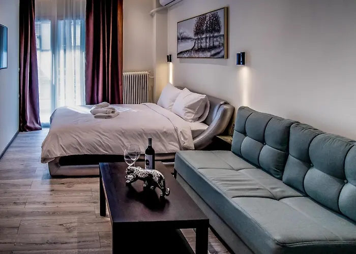 Diamond 32 塞萨洛尼基